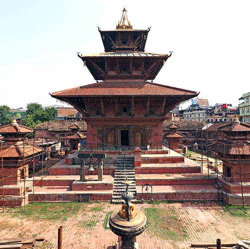Tripureśvara Temple