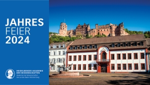 Thumbnail: links steht in weißer Schrift auf blauem Grund "Jahresfeier 2024", darunter ist das Logo der Akademie, Rechts ist ein Foto der Frontseite des Akademiegebäudes mit dem Heidelberger Schloss darüber.